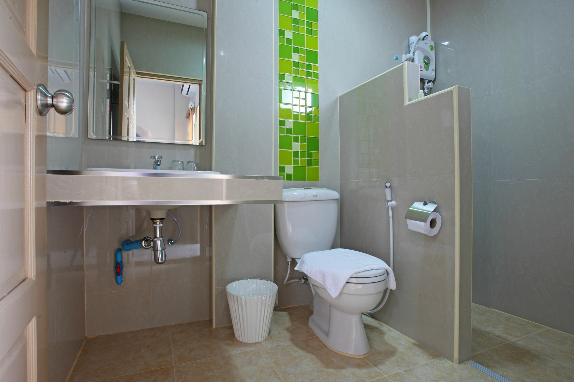 Garden Hill Hotel Trang Bagian luar foto